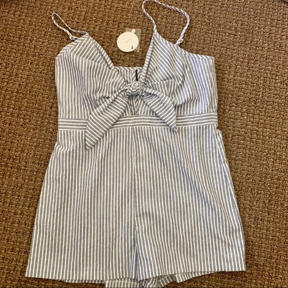 En Creme Pants - NEW Blue and white summer romper - Size L